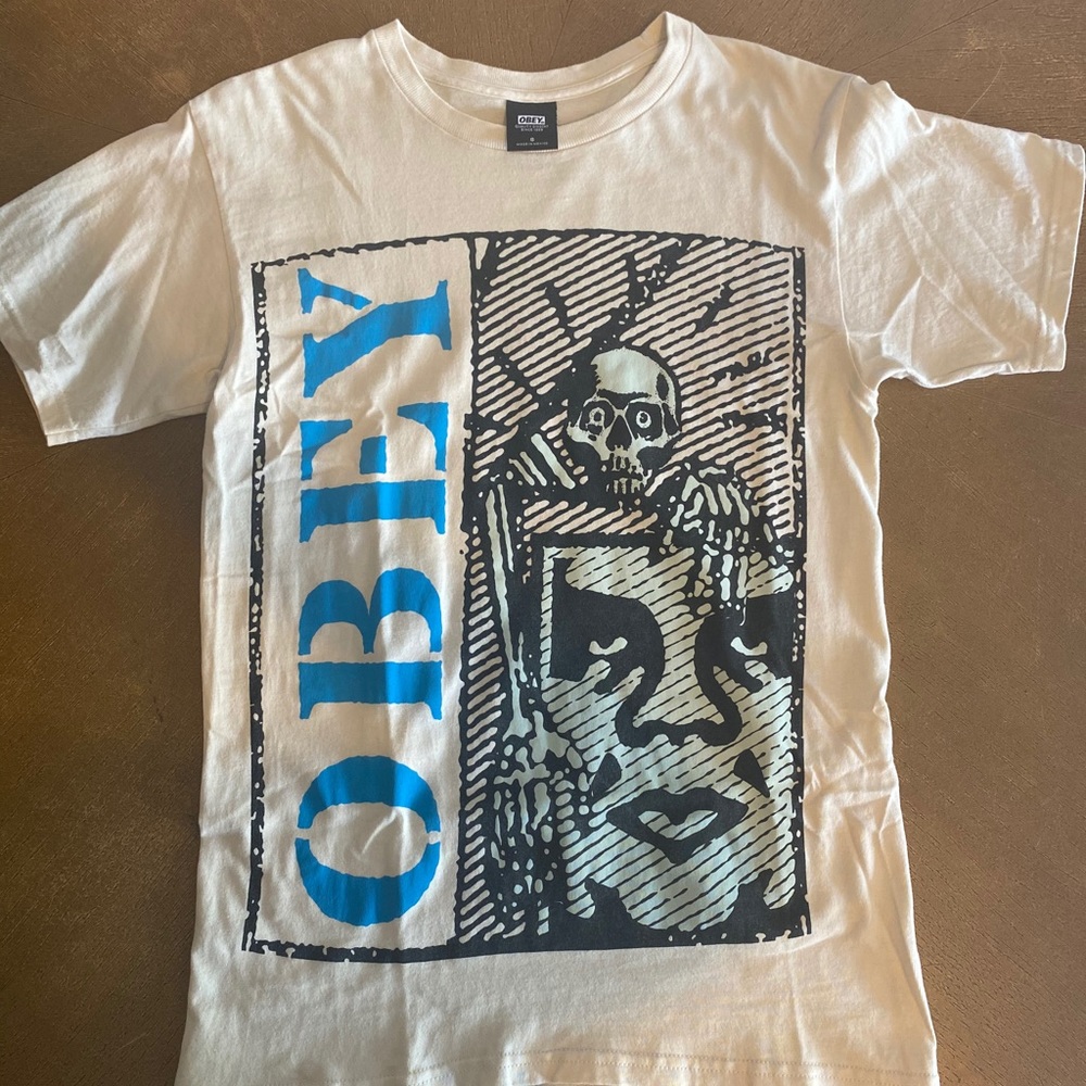 Obey printed shirt